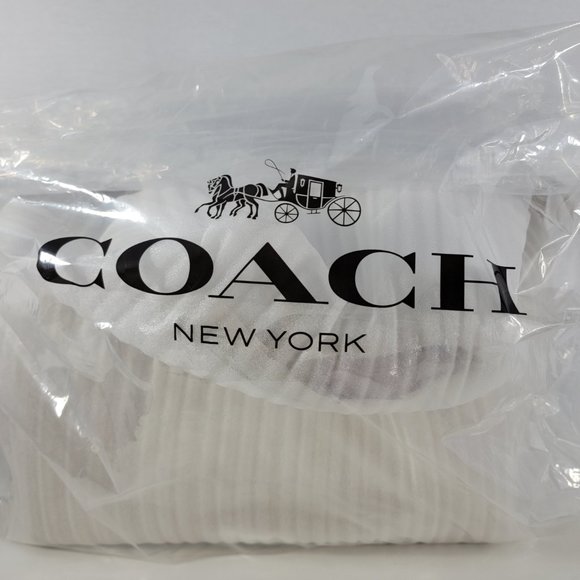 NWT. Coach Signature Gallery tote - Picture 5 of 7